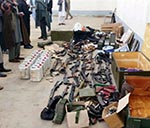 کشف یک انبار مهمات و وسایط نظامی  از خانه معتمد قوماندانی امنیه تخار